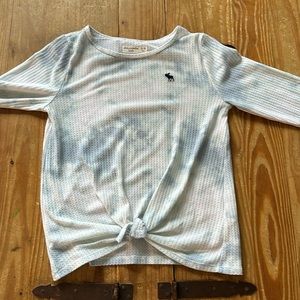 Abercrombie waffle knit knotted top